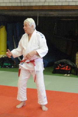 Sonntag, 19.12.2010. �berreichung des 6. Dan durch die Antragsteller Norbert Sp�th und Gerd Walter