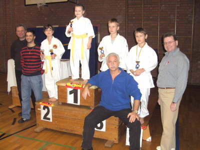 Montag, 15.12.08. BCK Karate Clubmeisterschaft in der TH Von-Bodelschwingh-Str.