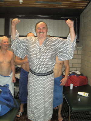 Sonntag, 21.12.08. Individuelles Judo Sonntagsmorgen Training mit Josef Hoos 6. Dan, Pr�sident des NWDK und VizePr�sident des NWJV