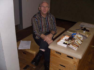 Samstag, 28.11.09. Verbandsoffener SV Landeslehrgang. Wurftechniken in Jujutsu. Mit Dieter Lindner 7. Dan und Johannes Freihoefer 4. Dan.