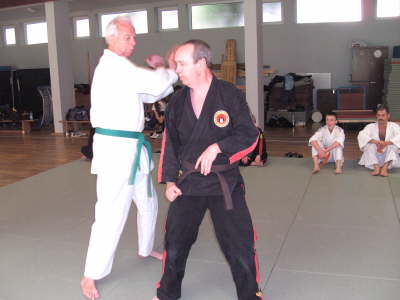 Samstag, 02.06.07. Kyu- und Dan-Pr�fung in der TH der Schule Kopernikus-Str. in K�ln-Buchforst.