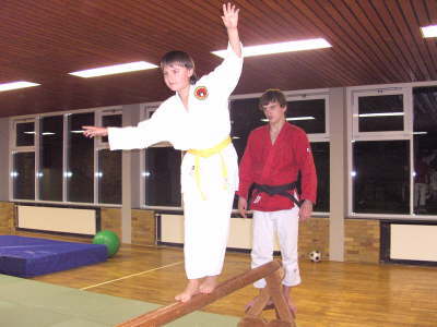 Oktober 2008. Kinder Judo Gruppe mit Trainer Martin Handrich in der Sporthalle K�ln-H�henhaus.